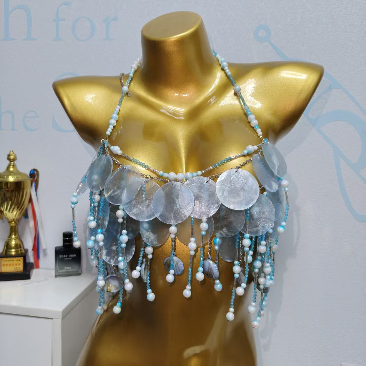Haut de sirène scintillant fai - Body Jewelry Bra avis et prix