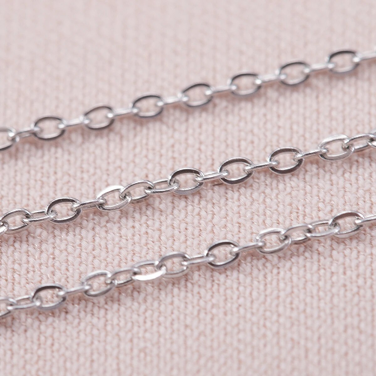 Chaînes fines en acier inoxyda - Body Jewelry Necklace avis et prix